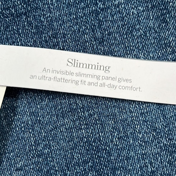 Talbots NWT woman’s 12P slim ankle jeans - Picture 6 of 7